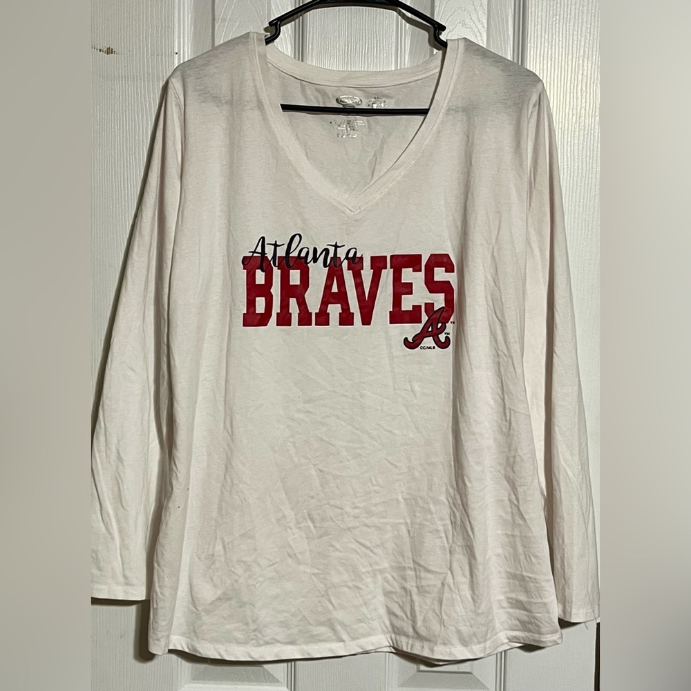 Genuine Merchandise White Long Sleeve Tee with Red Atlanta Braves Logo